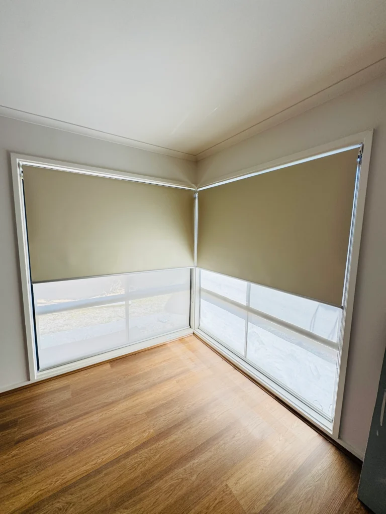 banner image - 4 blinds