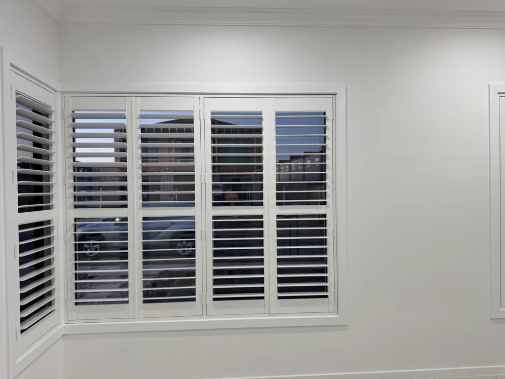 banner image plantation shutters - 3